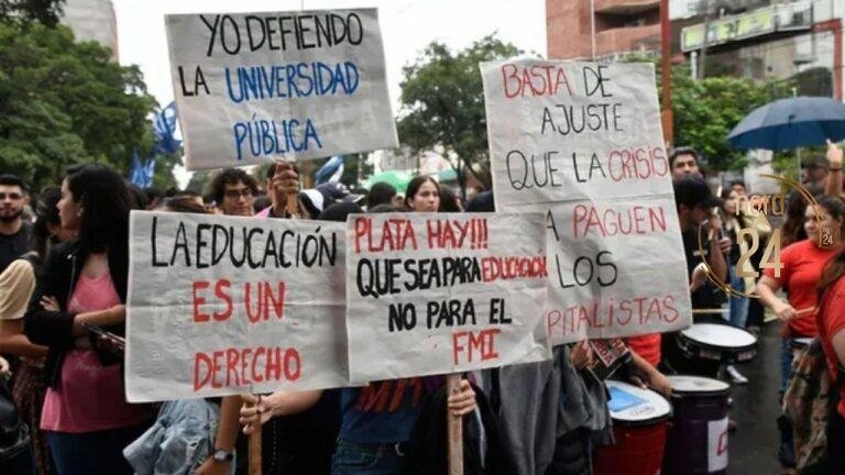 Tercera semana de paro universitario con distintas protestas