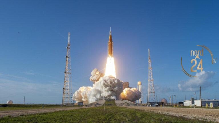 Partió con éxito el Artemis II que orbitará la Luna 