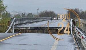 Se derrumba puente de carretara por intensas lluvias en Italia