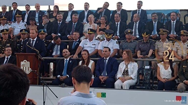 Valdés encabezó el acto por Malvinas en Ituzaingó y reafirmó el apoyo a excombatientes  