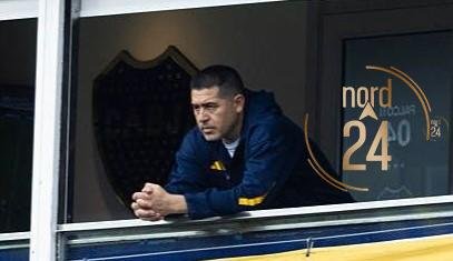 Riquelme bajó al vestuario tras la derrota y Úbeda no continuará