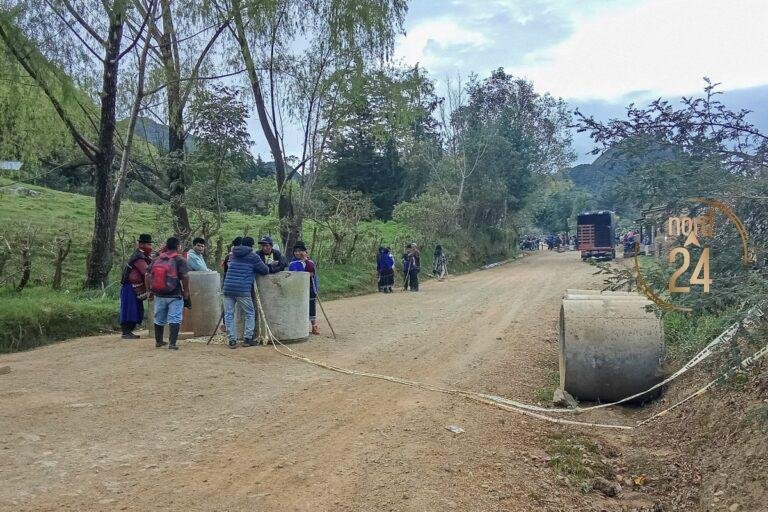 Pelea indígena por tierras con varios muertos y heridos en Colombia