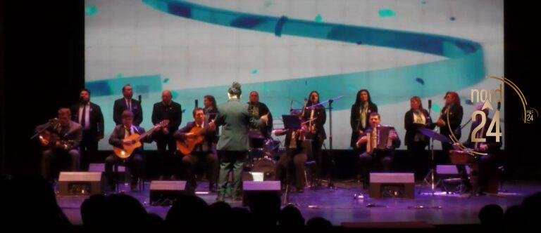 Valdés encabezó la gala patriótica en el Teatro Vera por un nuevo aniversario de Mayo