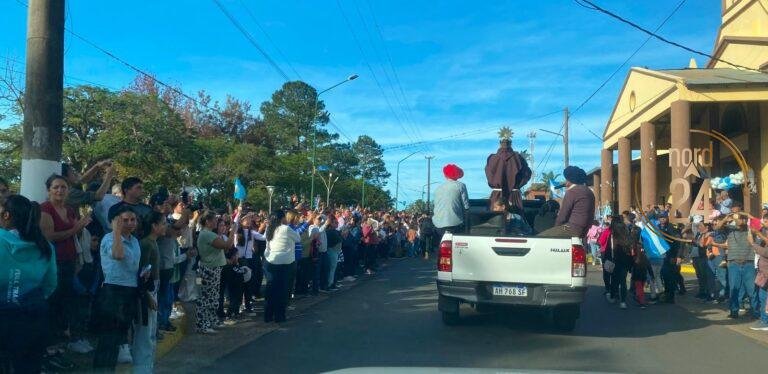 Mburucuyá: Masiva caravana con la Virgen de Itatí rumbo a las fiestas patronales