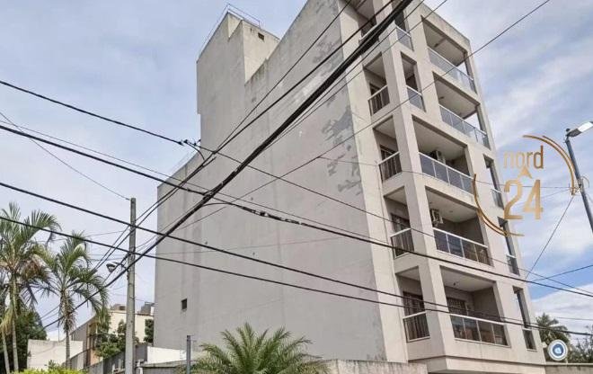 Barrio Sur: La madre de la joven que cayó desde un edificio sostiene que se trató de un accidente