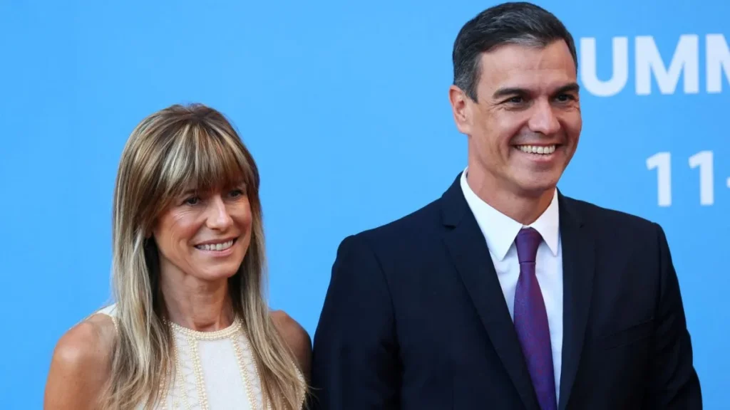 Tribunal de España manda a juicio a la esposa de Pedro Sanchez