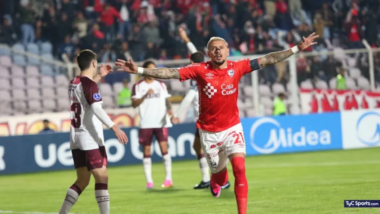 Lanús fue goleado en Perú y quedó eliminado de la Copa Sudamericana