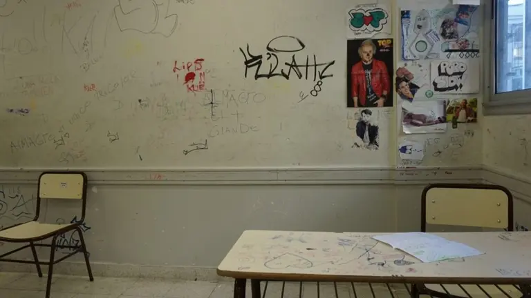 Obligan a colegios porteños a pagar costos de daños y grafitis por sus alumnos