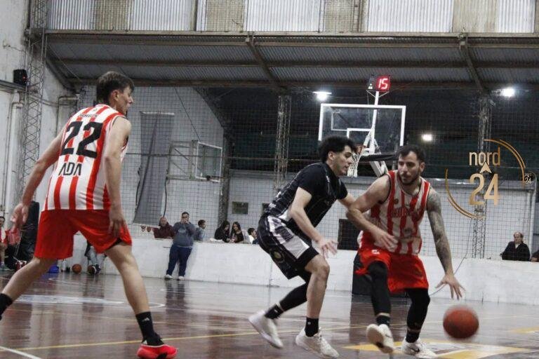 Colón y San Lorenzo siguen invictos en el provincial de básquet