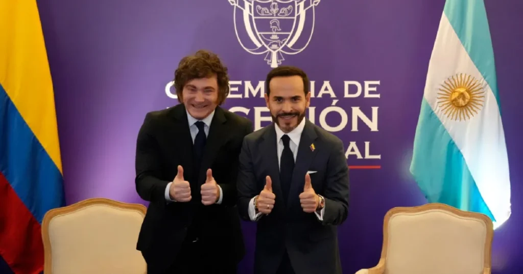 Abelardo De La Espriella asumió como nuevo presidente de Colombia