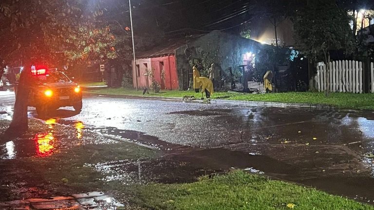 Río Uruguay: advierten por posibles tormentas localmente intensas 