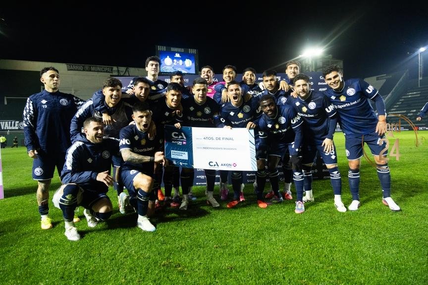 Independiente Rivadavia eliminó a Aldosivi y avanzó en Copa Argentina