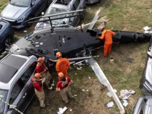 Cuatro muertos tras la caída de un helicóptero en Río de Janeiro