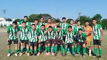 Sportivo ganó en el arranque de la 13° fecha y sigue siendo el único líder