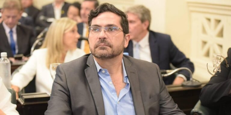 Barrionuevo: “Milei piensa que la economía es una ciencia exacta, pero es social”