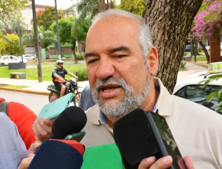 Polich explicó las obras para mejorar el drenaje en Corrientes 