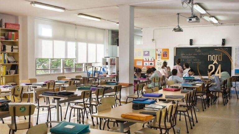 Autoridad en el aula: Advierten que viene siendo socavada y que el celular agrava la situación