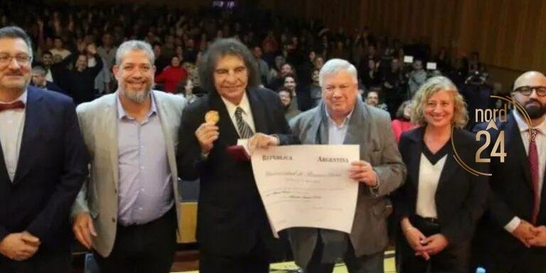 La UBA reconoció la trayectoria de Alejandro Dolina con su máxima distinción académica