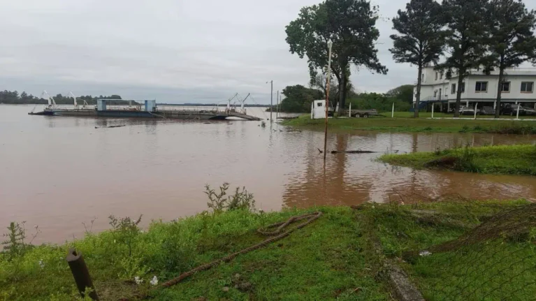 Alvear sigue de cerca la creciente del río Uruguay y no registra evacuados 