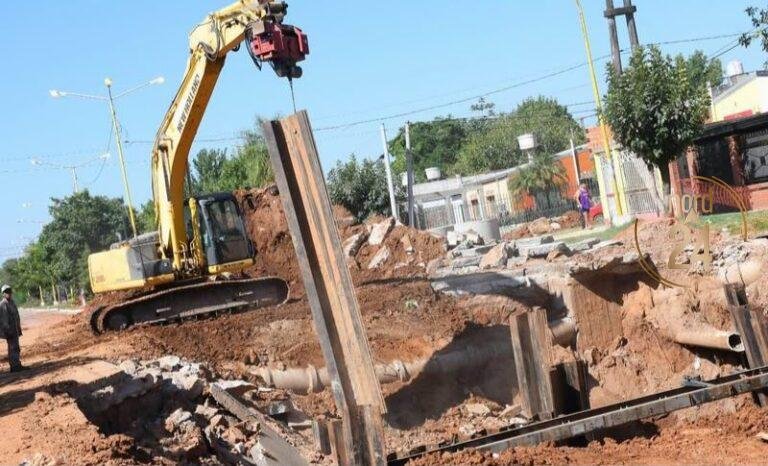 Obras pluviales: Cortan la banda oeste de avenida Frondizi por 60 días