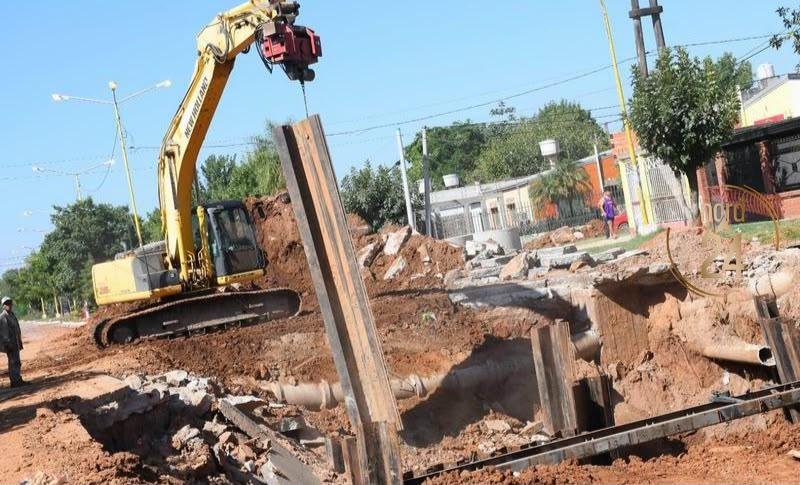 Obras pluviales: Cortan la banda oeste de avenida Frondizi por 60 días